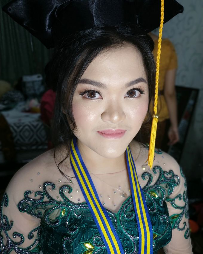 Graduation Makeup by Desy Lestari Makeup - 002 Graduation Makeup by Desy Lestari Makeup - 002