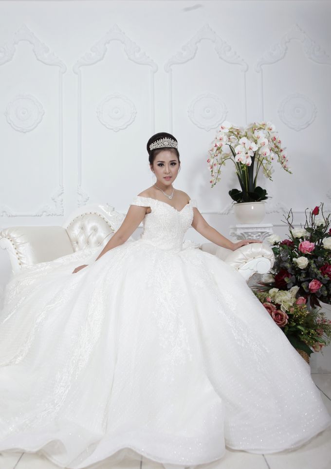 Wedding Gown by ChrisYen wedding boutique - 018