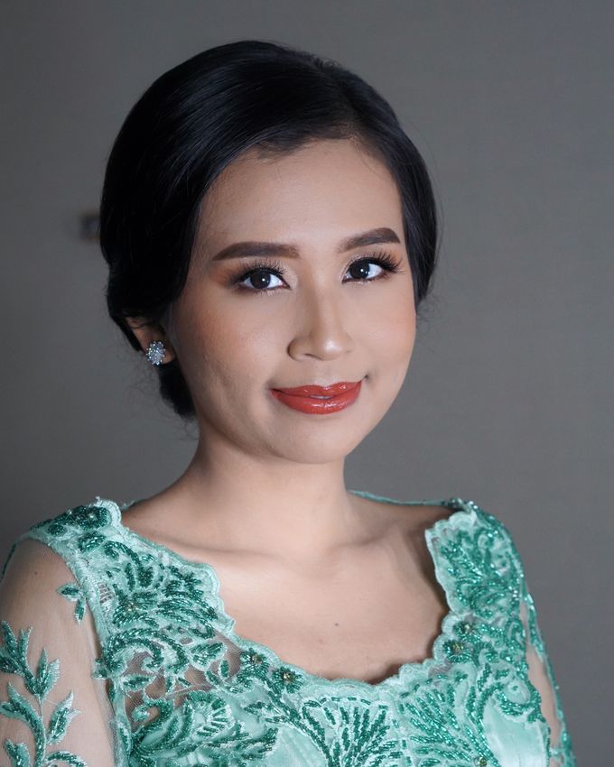 Ms. Maria Inez - Midodareni Night by Amelia Winnie Makeup - 003