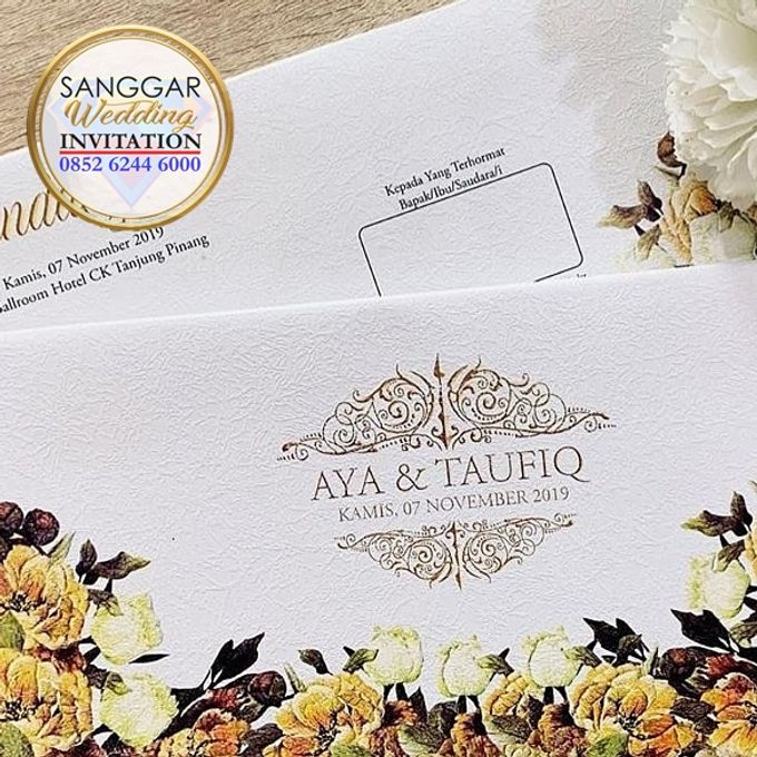AYA & TAUFIQ (Neat Flory Luxury) by Sanggar Undangan - 010 AYA & TAUFIQ (Neat Flory Luxury) by Sanggar Undangan - 010