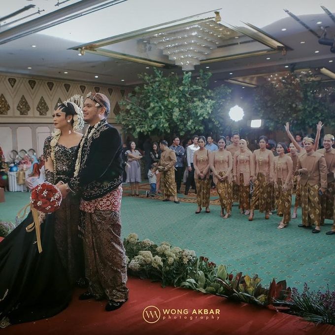 Edhita Aran Resepsi by Chandira Wedding Organizer - 004 Edhita Aran Resepsi by Chandira Wedding Organizer - 004