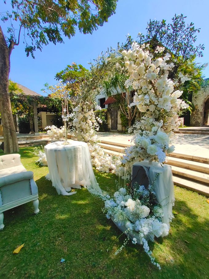 Ceremony and Dinner Garden party of Hamish & Eva Wedding by Sudamala Resorts - 007 Ceremony and Dinner Garden party of Hamish & Eva Wedding by Sudamala Resorts - 007