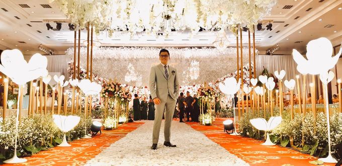 Theresia & Evan Tagor Wedding by Dwi Tunggal Citra Catering - 003 Theresia & Evan Tagor Wedding by Dwi Tunggal Citra Catering - 003