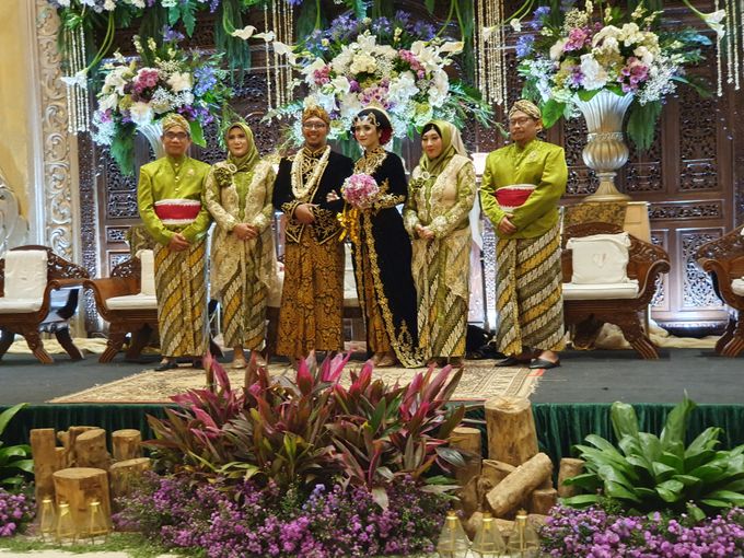The Wedding DINI & HAMAS by Serunniwedding Organizer - 045 The Wedding DINI & HAMAS by Serunniwedding Organizer - 045