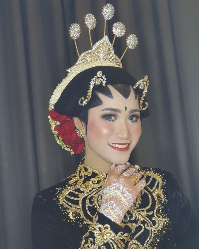 The Wedding DINI & HAMAS by Serunniwedding Organizer - 021 The Wedding DINI & HAMAS by Serunniwedding Organizer - 021