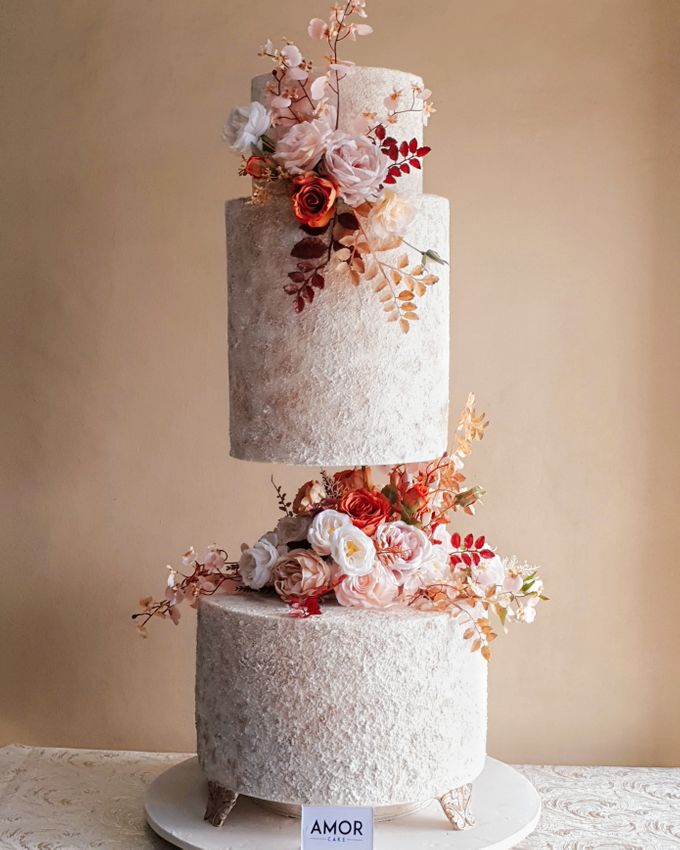 FLOATING CAKE by Amor Cake - 006 FLOATING CAKE by Amor Cake - 006