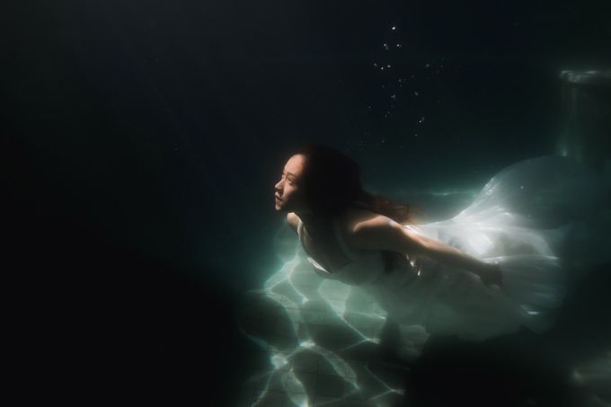 Underwater Makeup by Charlotte Sunny - 001 Underwater Makeup by Charlotte Sunny - 001