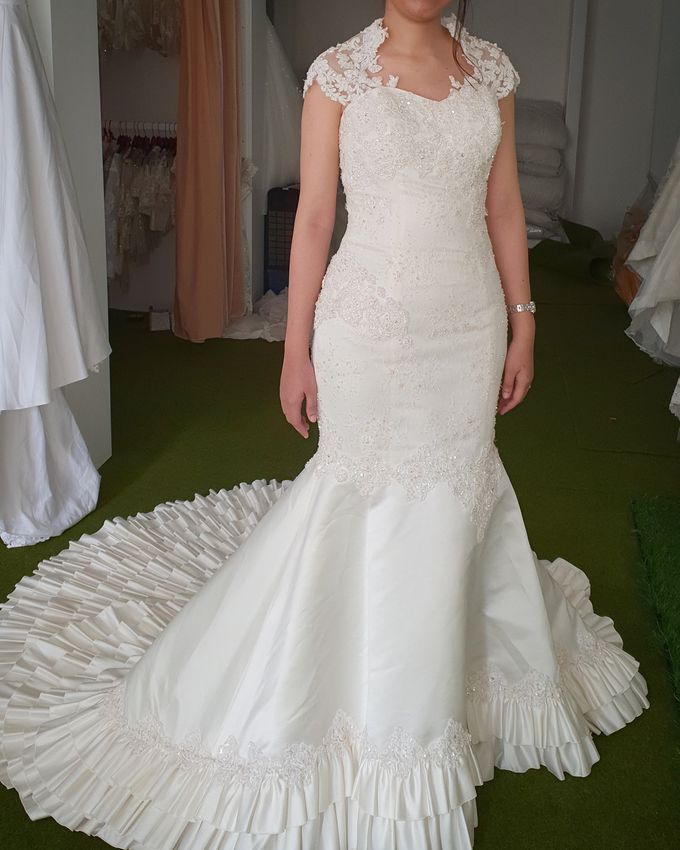FITTING WEDDINGDRESS by Bee Bridal Center - 006 FITTING WEDDINGDRESS by Bee Bridal Center - 006