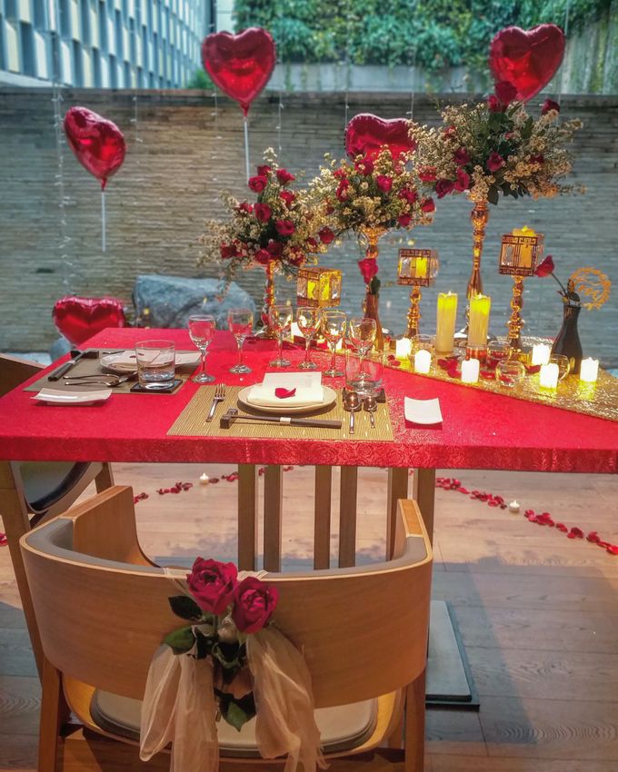 Valentine For Hotel Indonesia Kempinsky Bali Room By Nuansa Alam Dekorasi Bridestory Com Kamu bisa memilih balon hati atau balon bulat biasa ini juga termasuk dekorasi valentine yang apik. nuansa alam dekorasi bridestory