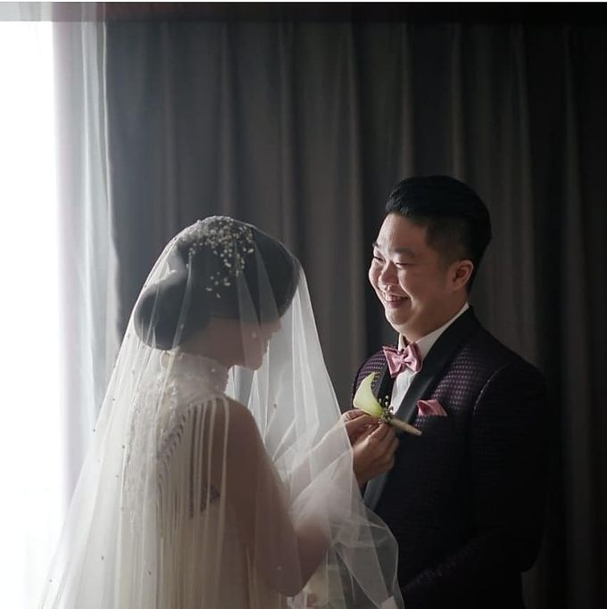 Mr. Henry & Mrs. Helen Wedding by Ventlee Groom Centre - 012