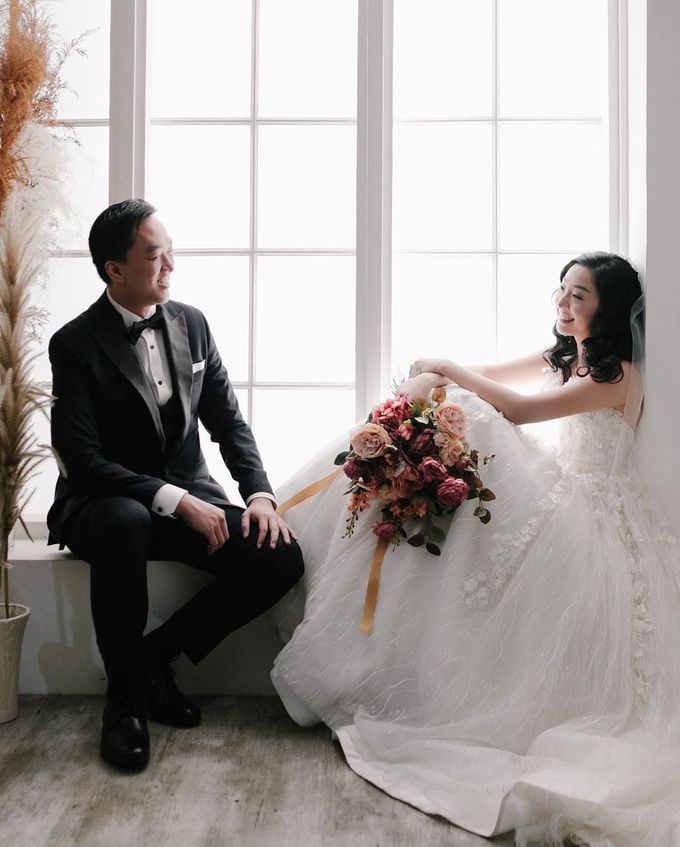 Prewedding of Yudha & Jessica by MarisaFe Bridal - 004