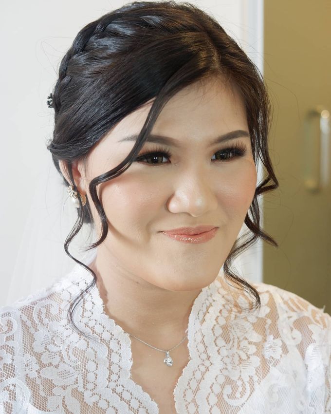 Makeup & Hairdo For Our Bride, Ariani.. by Favor Brides - 002 Makeup & Hairdo For Our Bride, Ariani.. by Favor Brides - 002