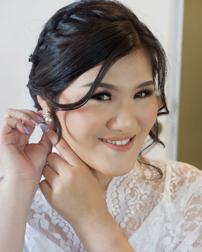 Makeup & Hairdo For Our Bride, Ariani.. by Favor Brides - 004 Makeup & Hairdo For Our Bride, Ariani.. by Favor Brides - 004
