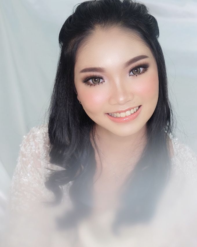 Wedding Make Up by ThienZ Make Up Artist - 010