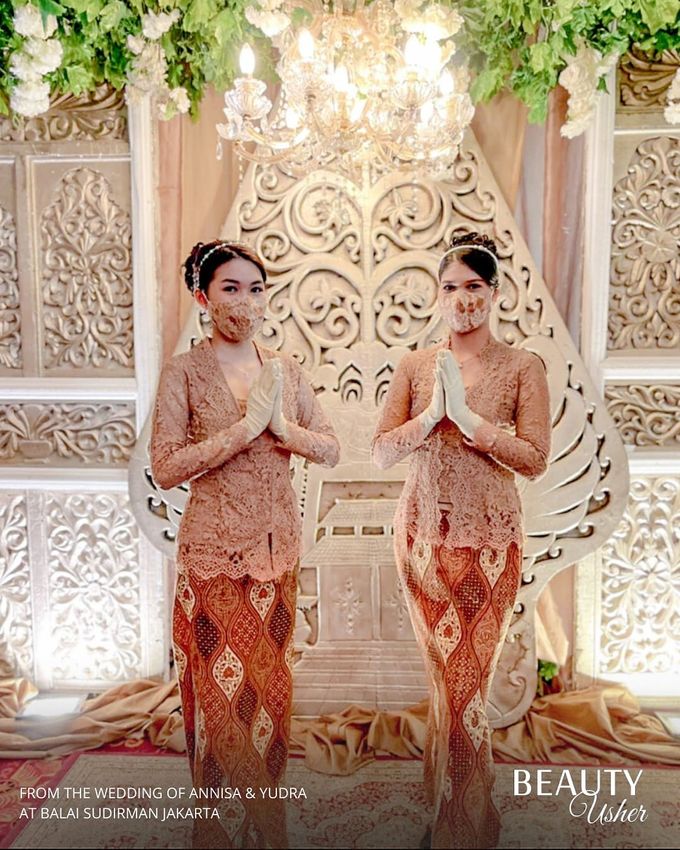 Penerima Tamu & Pagar Ayu - Wedding Anisa&Yudra by Beauty Usher - 006