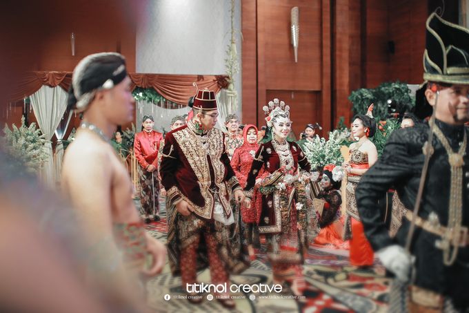 Wedding Risky + Gita by Titiknol Creative - 008