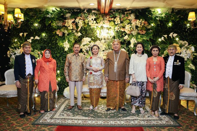 Traditional Wedding of Ami & Adi by MERCANTILE PENTHOUSE WEDDING - 030 Traditional Wedding of Ami & Adi by MERCANTILE PENTHOUSE WEDDING - 030