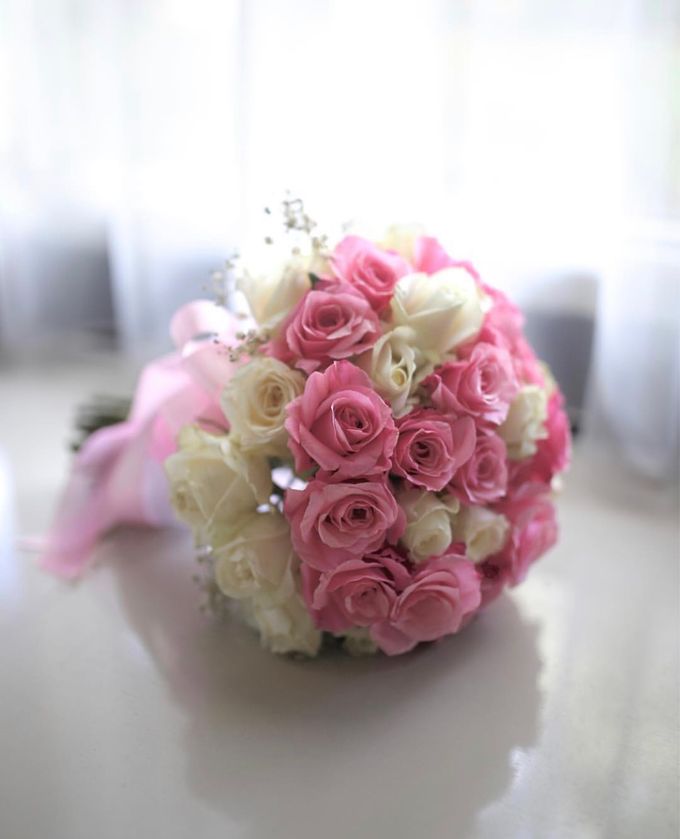 Wedding of Debrisilviane & Andika by Andre Valentino Bridal Shoes - 009 Wedding of Debrisilviane & Andika by Andre Valentino Bridal Shoes - 009