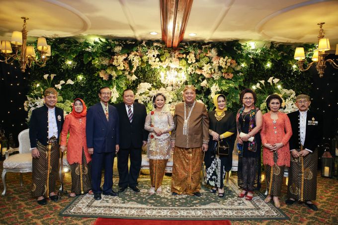 Traditional Wedding of Ami & Adi by MERCANTILE PENTHOUSE WEDDING - 031 Traditional Wedding of Ami & Adi by MERCANTILE PENTHOUSE WEDDING - 031