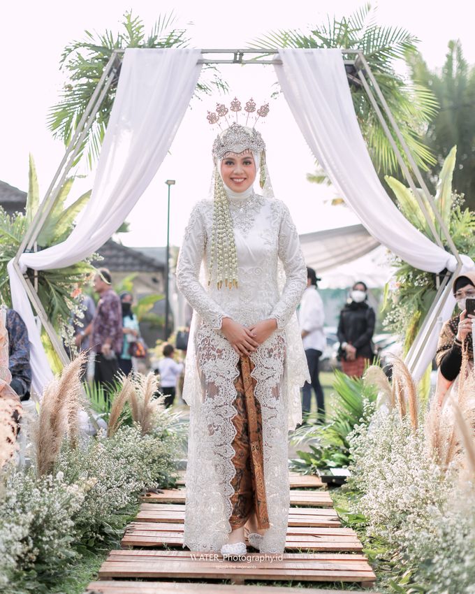 The Wedding Of SzaSza & Yubi by Villa Srimanganti - 032