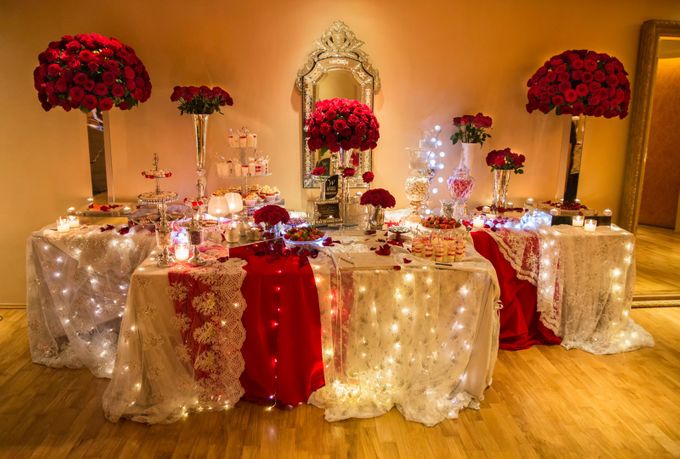 Luxury Christmas Red & Gold Wedding by Diamond Events - 012 Luxury Christmas Red & Gold Wedding by Diamond Events - 012
