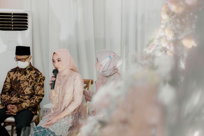 Engagement Inas & Febrian by Menuai Rasa Photo - 024 Engagement Inas & Febrian by Menuai Rasa Photo - 024