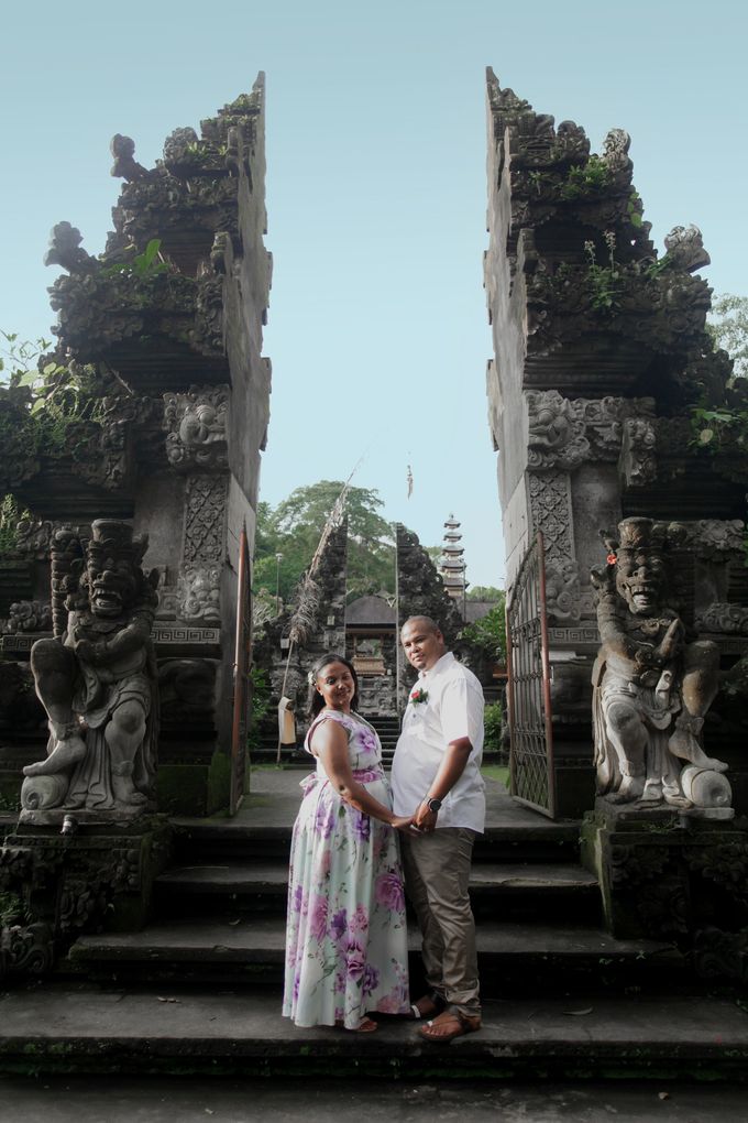 Intimate Commitment Wedding Ceremony by Happy Bali Wedding - 018 Intimate Commitment Wedding Ceremony by Happy Bali Wedding - 018