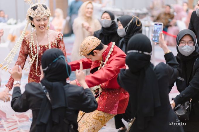 The Wedding of Bella & Zivan | Mandari Oriental Jakarta by Mandarin Oriental, Jakarta - 013