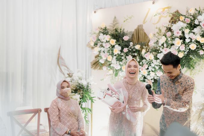 Engagement Inas & Febrian by Menuai Rasa Photo - 030 Engagement Inas & Febrian by Menuai Rasa Photo - 030