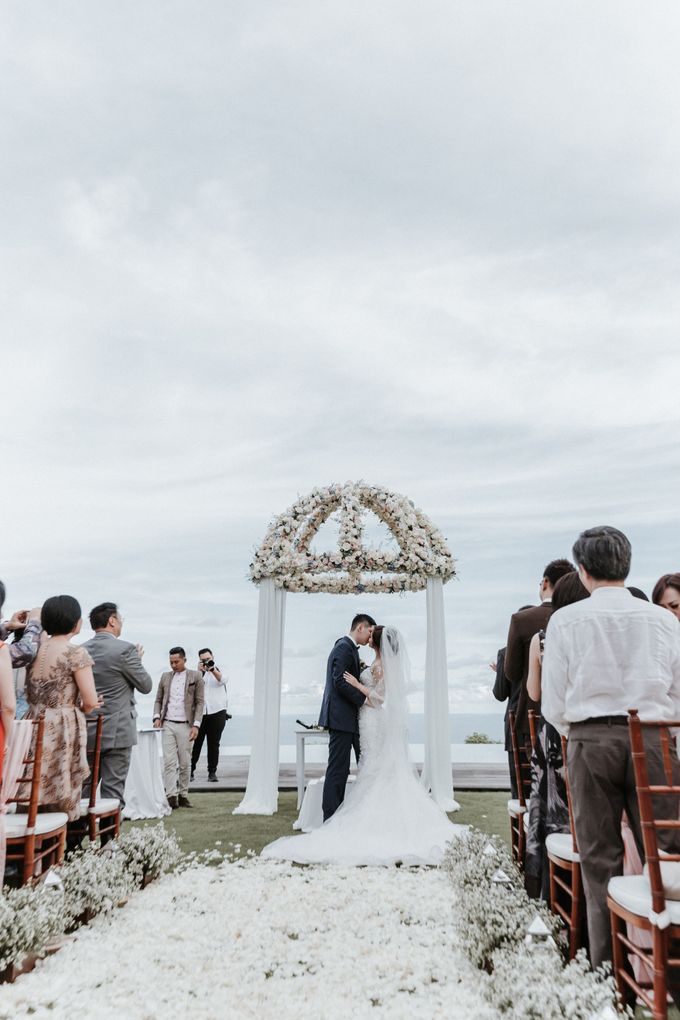 Wedding of Christopher & Catherine at Pandawa Cliff Estate by Silverdust Decoration - 011 Wedding of Christopher & Catherine at Pandawa Cliff Estate by Silverdust Decoration - 011