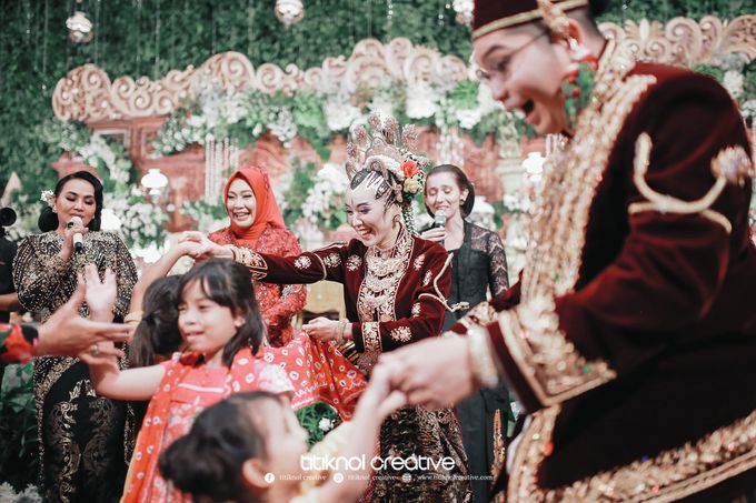 Wedding Risky + Gita by Titiknol Creative - 006