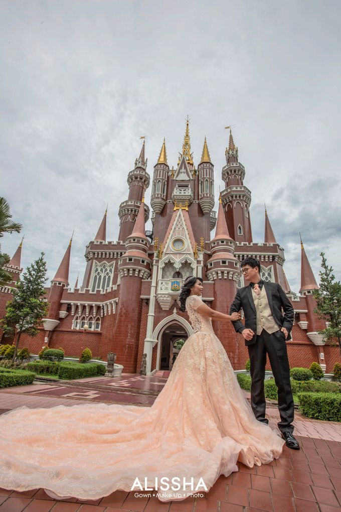 Prewedding Wina-Yongsu at TMII & Alissha by Alissha Bride - 011
