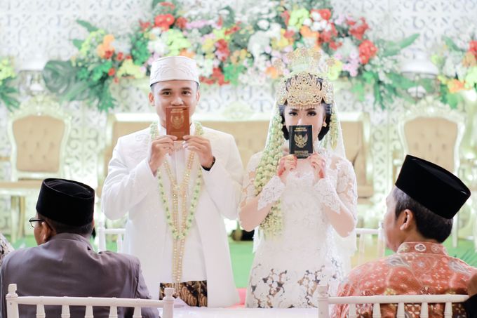 Wedding Intan & Agung by aaron Photo & Cinema - 010 Wedding Intan & Agung by aaron Photo & Cinema - 010