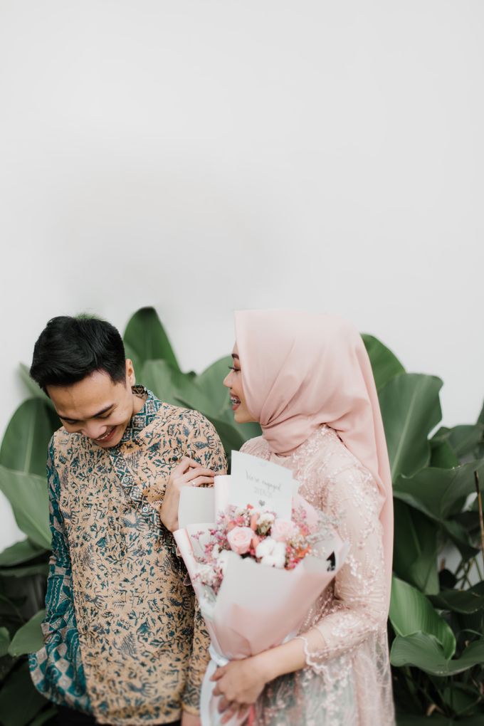 Engagement Inas & Febrian by Menuai Rasa Photo - 039 Engagement Inas & Febrian by Menuai Rasa Photo - 039