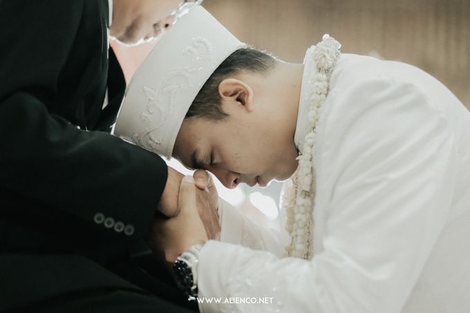 THE WEDDING OF ALDI & MUSTIKA by alienco photography - 017