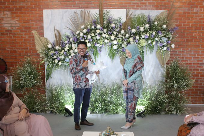 Decoration Engagement Sekar & Fahmi by Thebridewears - 002