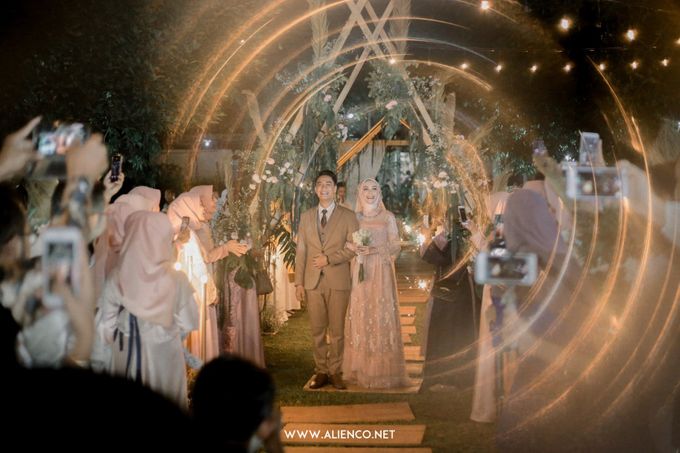 The Wedding Of Melly & Wisnu by alienco photography - 026