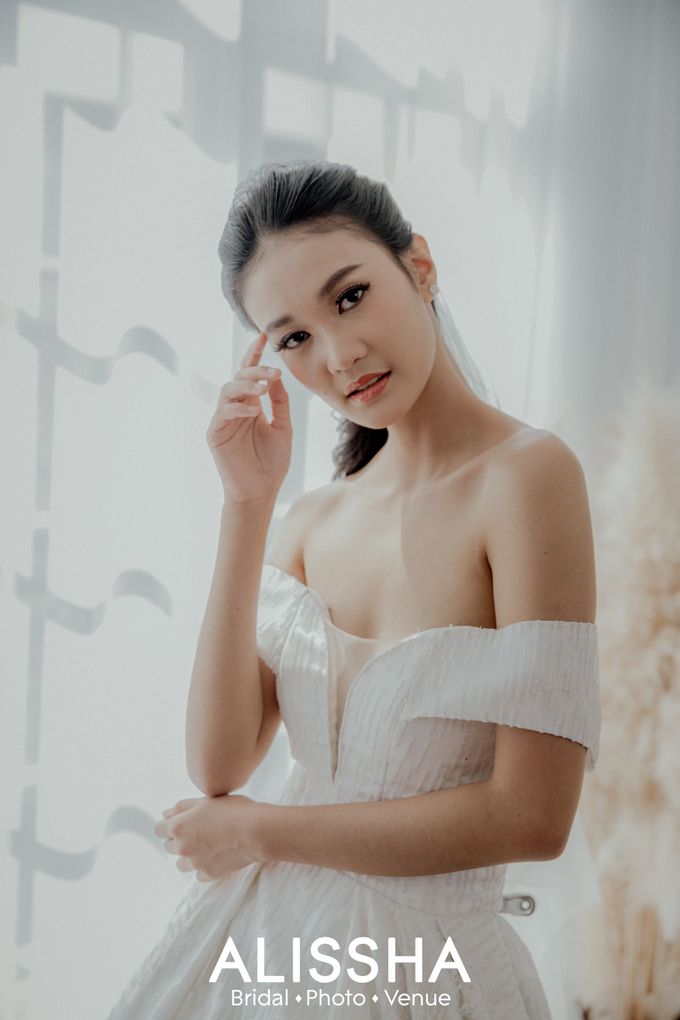 Fall 2021 Premier Gown Collection 2 by Alissha Bride - 020 Fall 2021 Premier Gown Collection 2 by Alissha Bride - 020