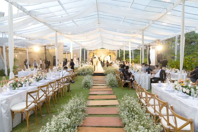 Ivan & Tiffany Wedding Decoration by Valentine Wedding Decoration - 005 Ivan & Tiffany Wedding Decoration by Valentine Wedding Decoration - 005