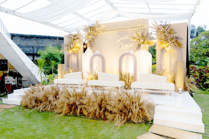 Ivan & Tiffany Wedding Decoration by Valentine Wedding Decoration - 002 Ivan & Tiffany Wedding Decoration by Valentine Wedding Decoration - 002