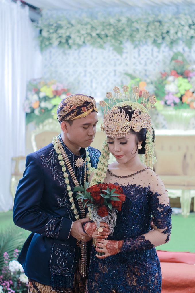 Wedding Intan & Agung by aaron Photo & Cinema - 018 Wedding Intan & Agung by aaron Photo & Cinema - 018