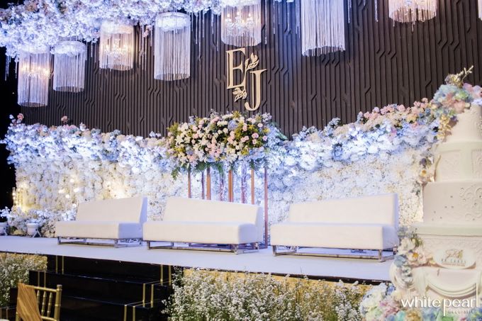 The Ritz-Carlton Jakarta, Pacific Place 2022.01.07 by White Pearl Decoration - 018 The Ritz-Carlton Jakarta, Pacific Place 2022.01.07 by White Pearl Decoration - 018