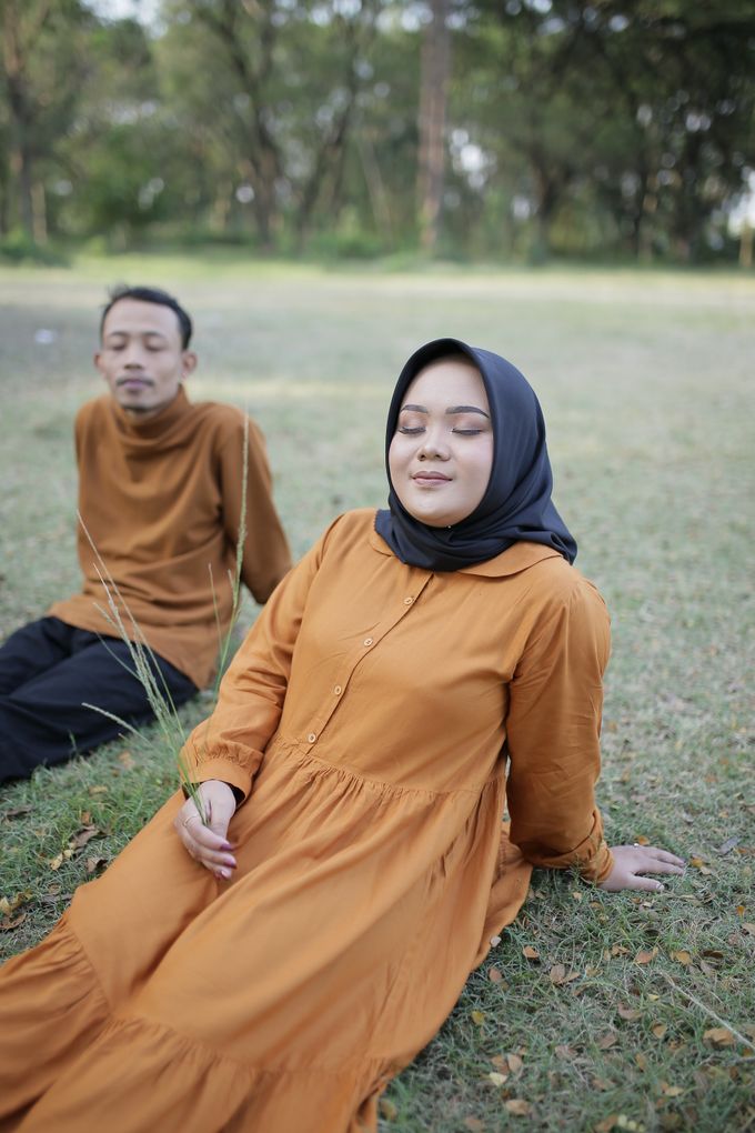 prewedding outdoor by Kalaviaphoto - 004 prewedding outdoor by Kalaviaphoto - 004