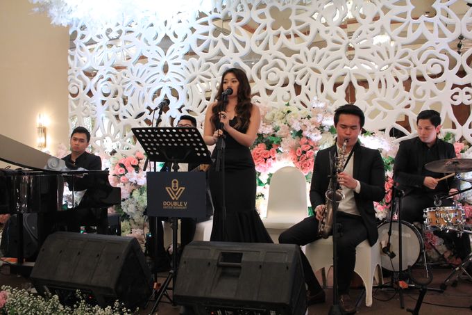 Jazz Entertainment Wedding Millennium Hotel Jakarta - Double V Entertainment by Double V Entertainment - 011