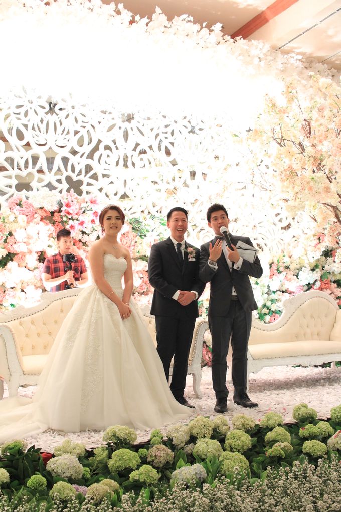 Jazz Entertainment Wedding Millennium Hotel Jakarta - Double V Entertainment by Anthony Stevven - 013 Jazz Entertainment Wedding Millennium Hotel Jakarta - Double V Entertainment by Anthony Stevven - 013