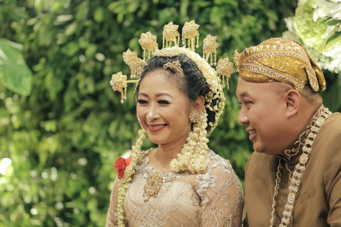 Traditional Wedding of Ami & Adi by MERCANTILE PENTHOUSE WEDDING - 022 Traditional Wedding of Ami & Adi by MERCANTILE PENTHOUSE WEDDING - 022