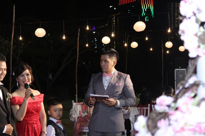 INDRA GRACIA WEDDING AT PENINSULA by Aldo Adela MC & Magician - 008