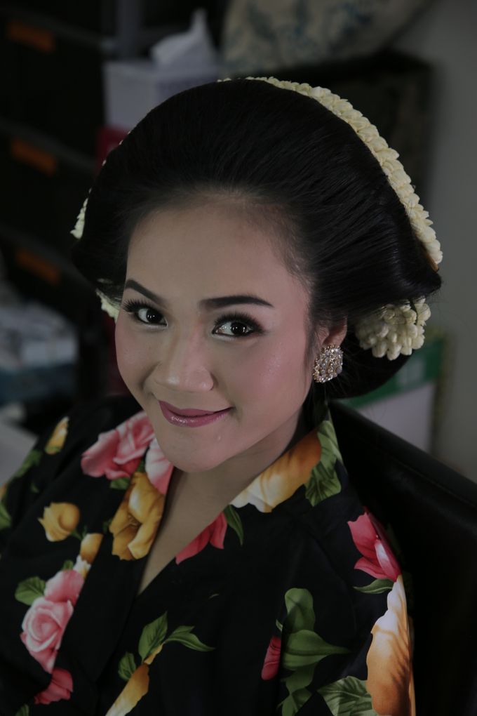 Mitoni Wita by Arum Ndalu Sanggar Rias Pengantin - 017 Mitoni Wita by Arum Ndalu Sanggar Rias Pengantin - 017