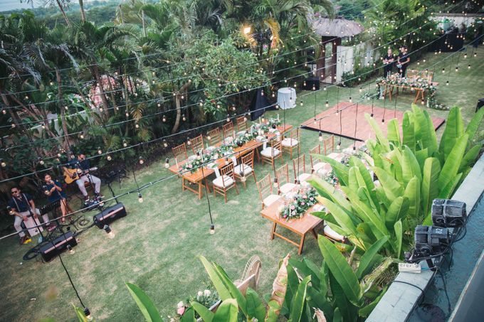 Sweet Rustic Wedding at New Kuta Golf & Villa Bayu Bali by Silverdust Decoration - 013