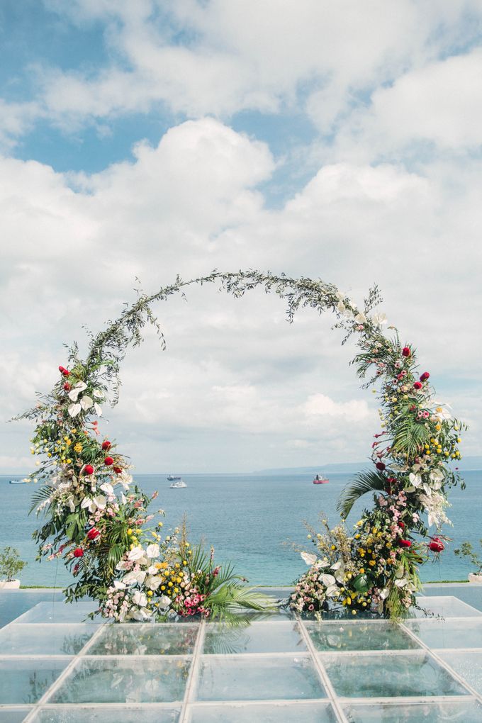 Tropical Lush Paradise Wedding at Amankila Villa, Bali by Silverdust Decoration - 008 Tropical Lush Paradise Wedding at Amankila Villa, Bali by Silverdust Decoration - 008